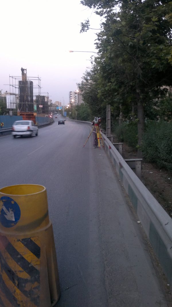 سرپرستی واحد نقشه برداری پروژه طبقاتی پل صدر