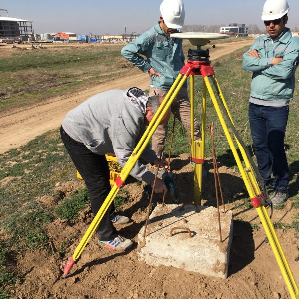 نقشه برداری شرکت سیراوند در زرماکارون